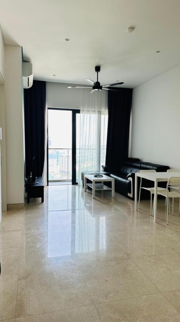 Lucentia Residents At Bbcc Lalaport Bukit Bintang Apartamento Kuala Lumpur Exterior foto