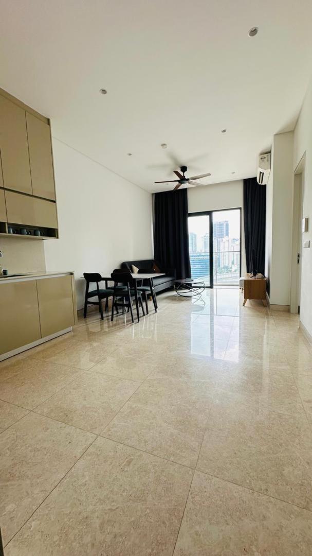 Lucentia Residents At Bbcc Lalaport Bukit Bintang Apartamento Kuala Lumpur Exterior foto